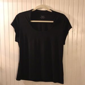 Basic cap sleeve shirt